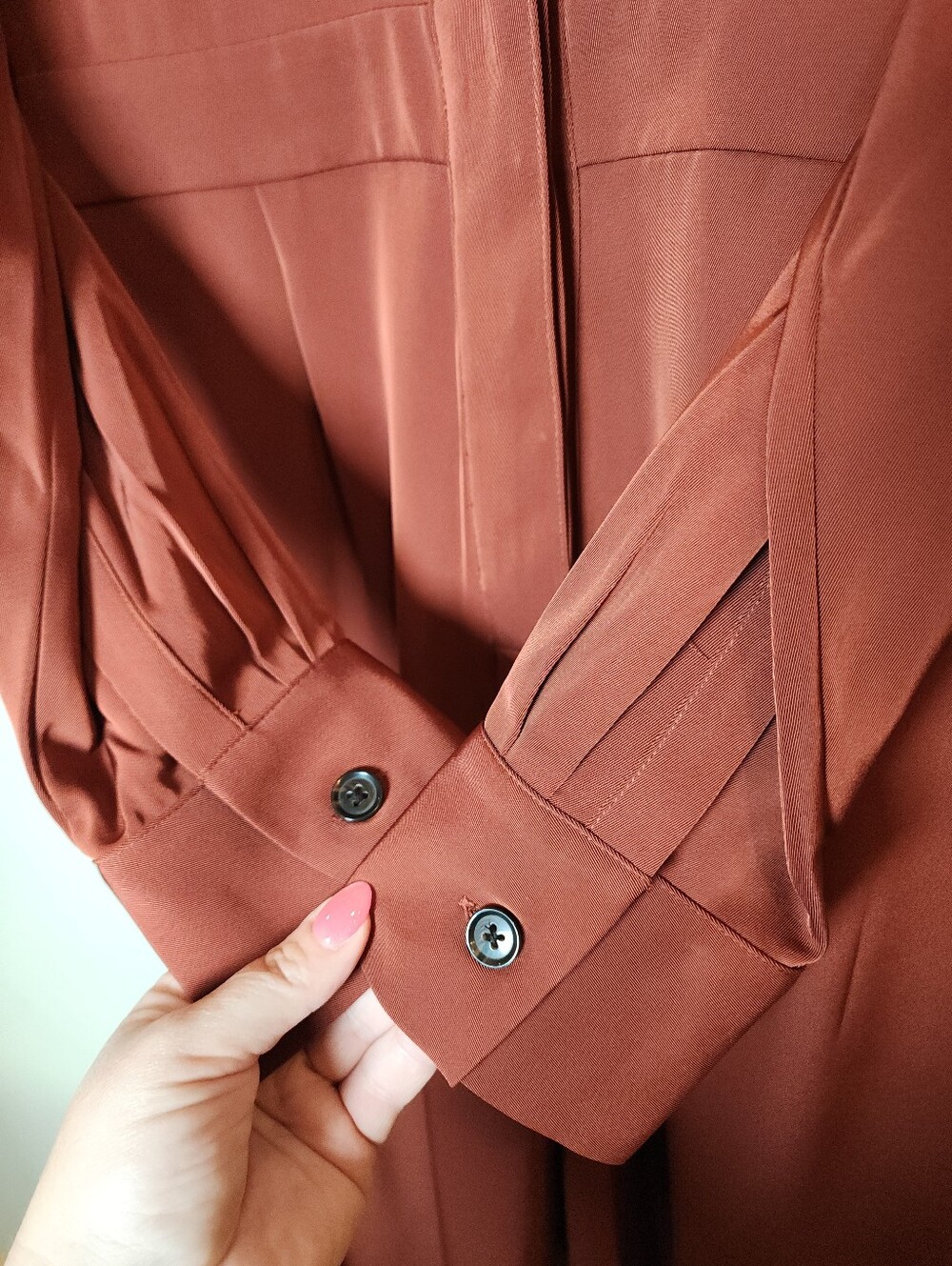 NWT Banana Republic Long Sleeve Wide Leg Trouser Satin Jumpsuit Burnt Caramel 8 - Picture 11 of 16